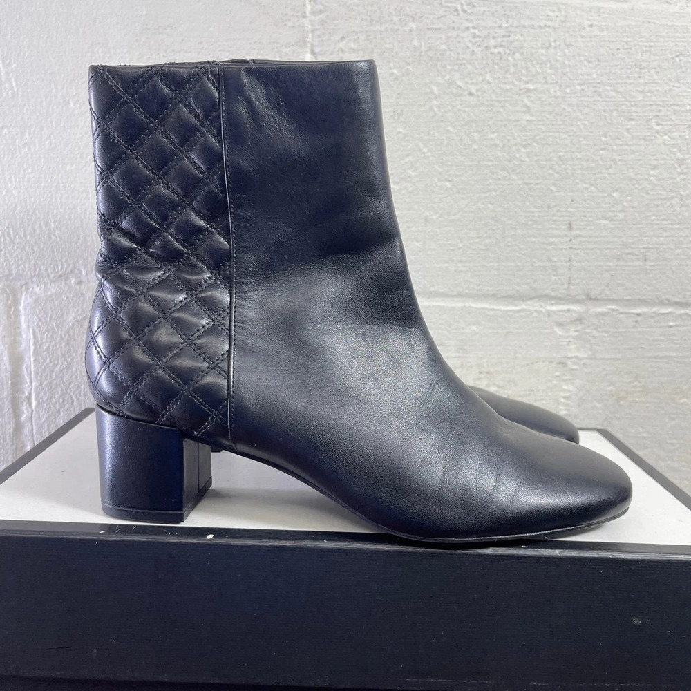 Clarks Tealia Luck Boots Artistan Black Quilted Leather Block Heel‎ Women's 8 M